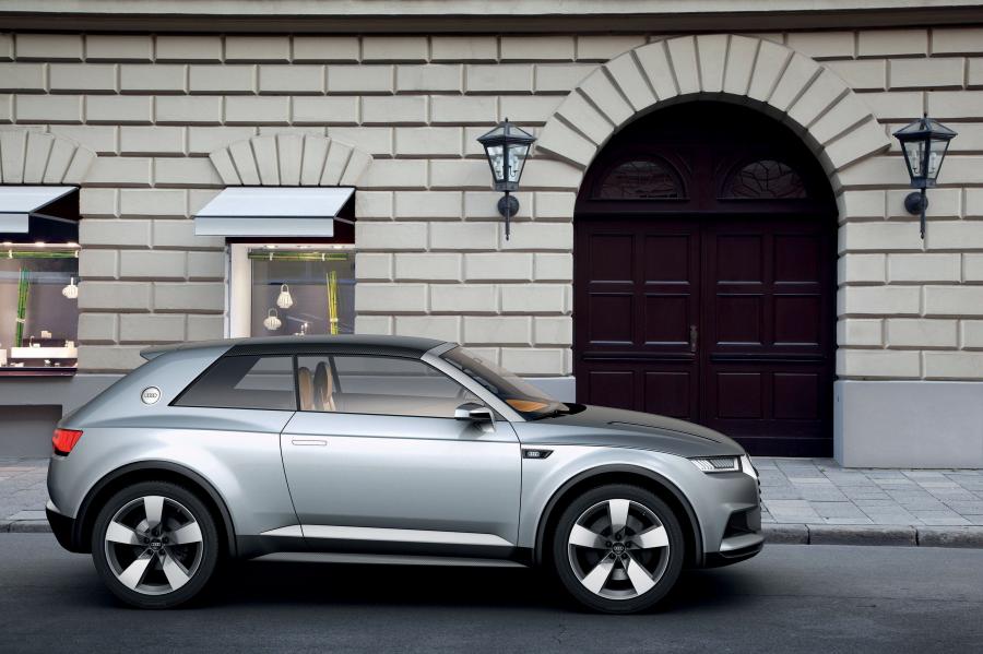  Audi Crosslane Coupe Concept 2012 года  (фото 22 из 47)